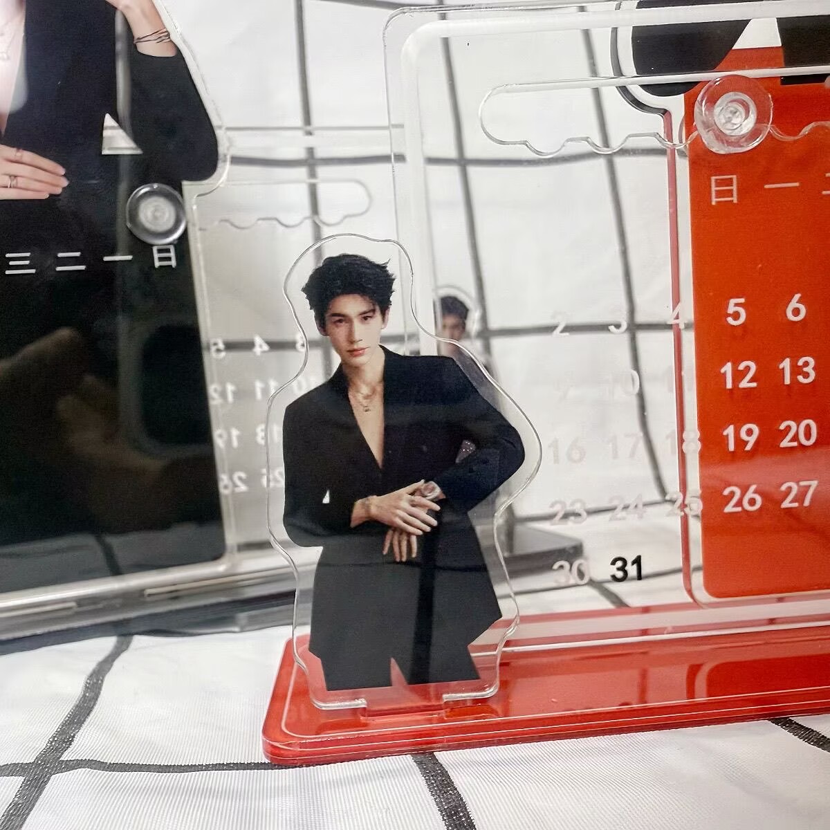 Zhang Linghe's 3D calendar orn - đánh giá và giá Event Support